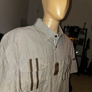 Trendy and Stylish, Never worn Button down shirt